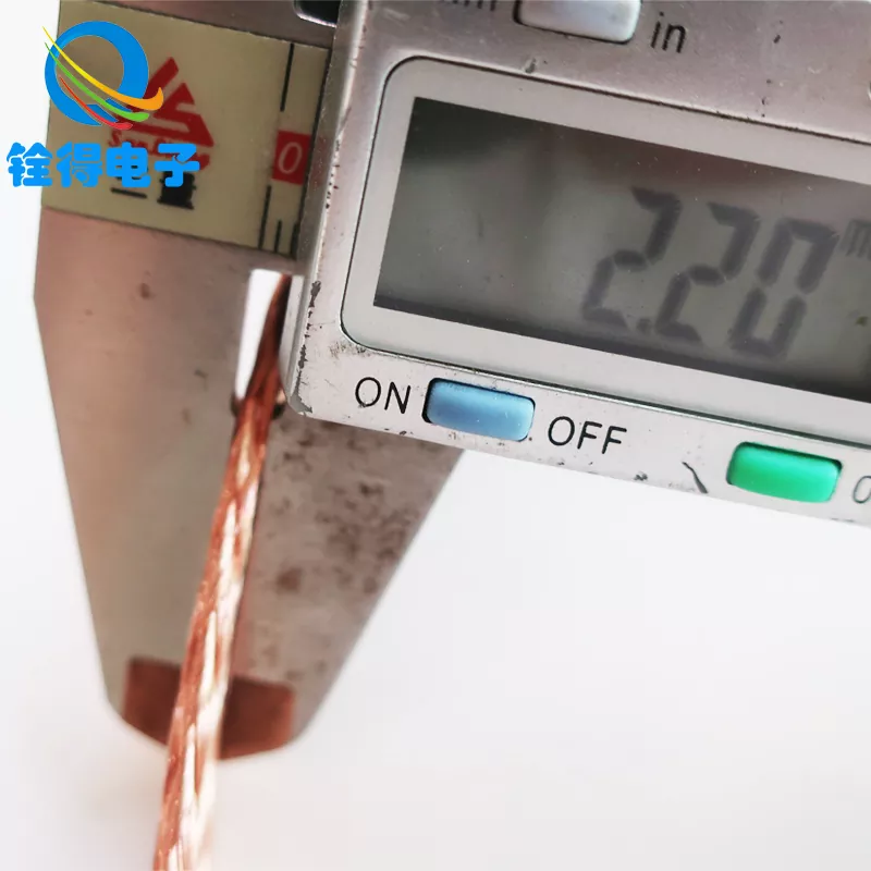 ເບຣຍທອງແດງສາມາດປັບປຸງການໃສ່ພື້ນດິນ ແລະການຄວບຄຸມ EMI ໄດ້ແນວໃດ?